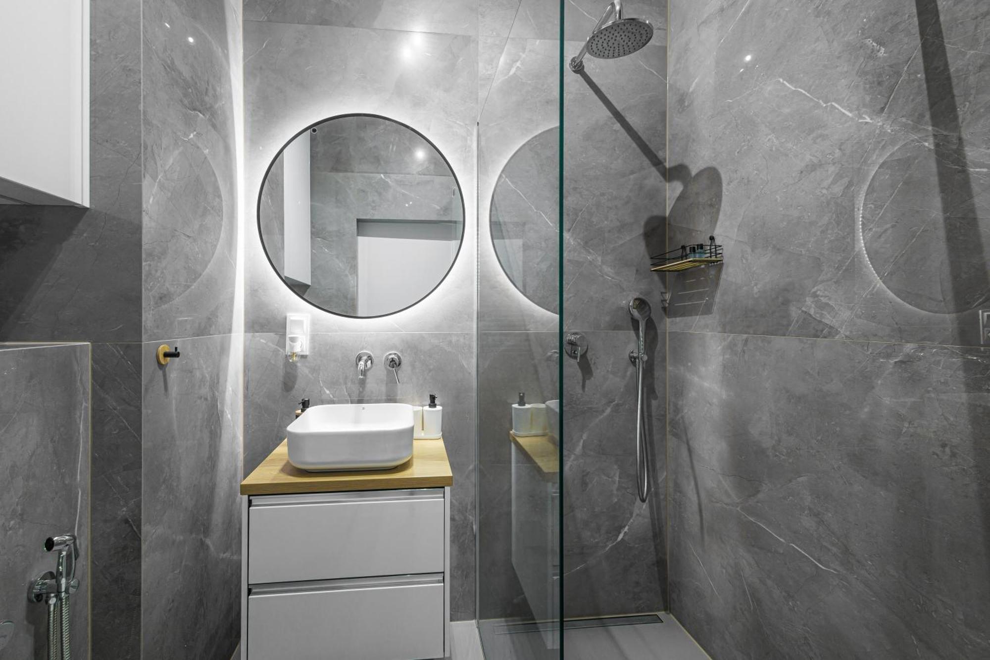 Hanza Tower 218 Apartment