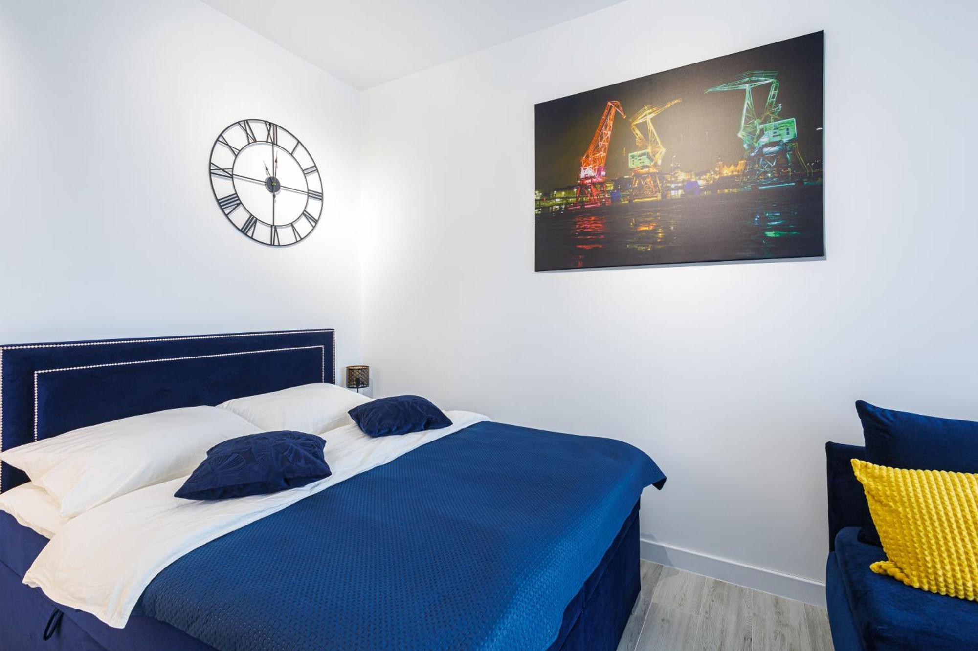 Hanza Tower 218 Apartment