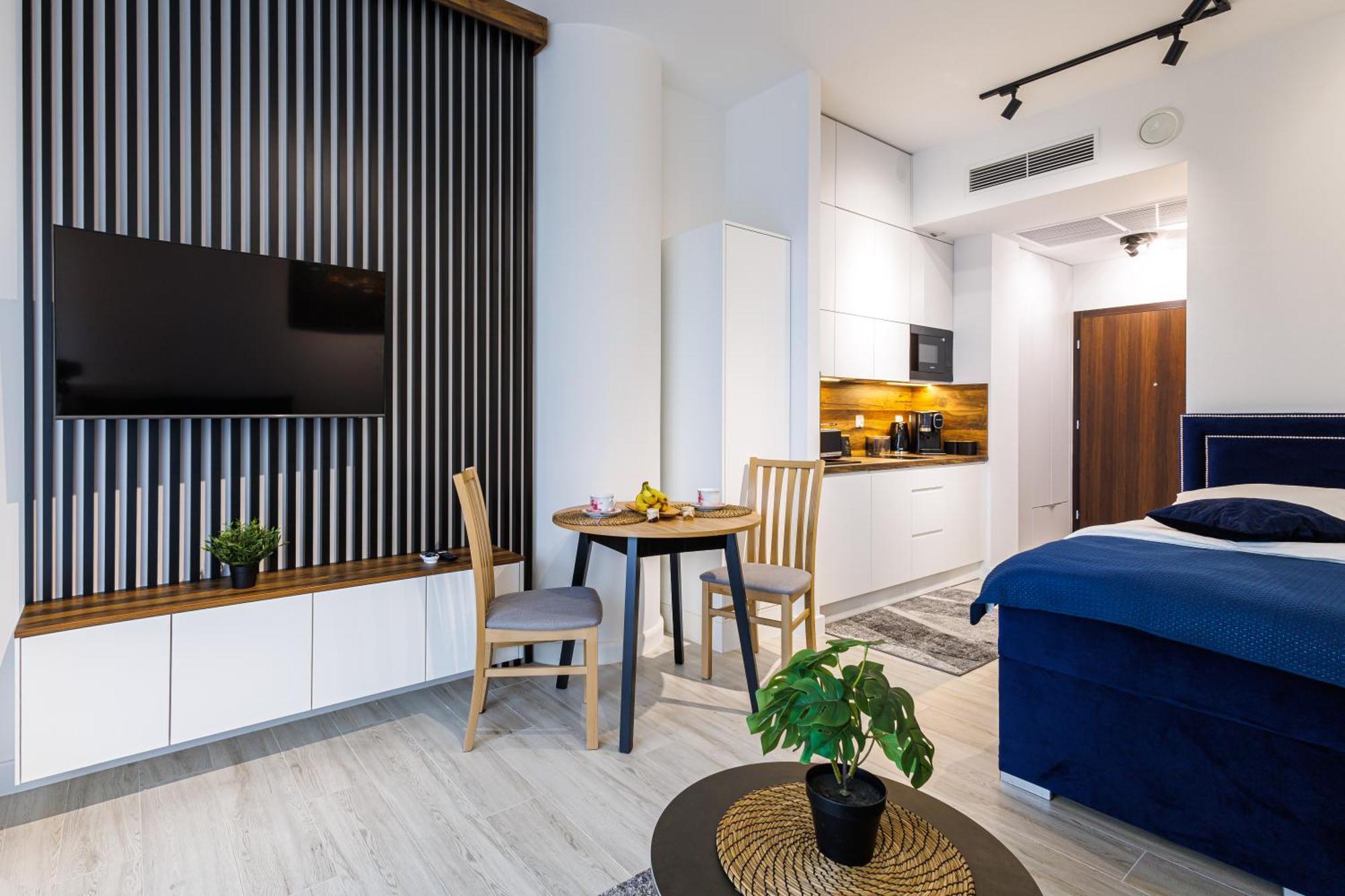Hanza Tower 218 Apartment